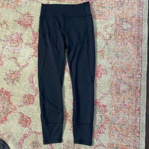 Black Lululemon leggings